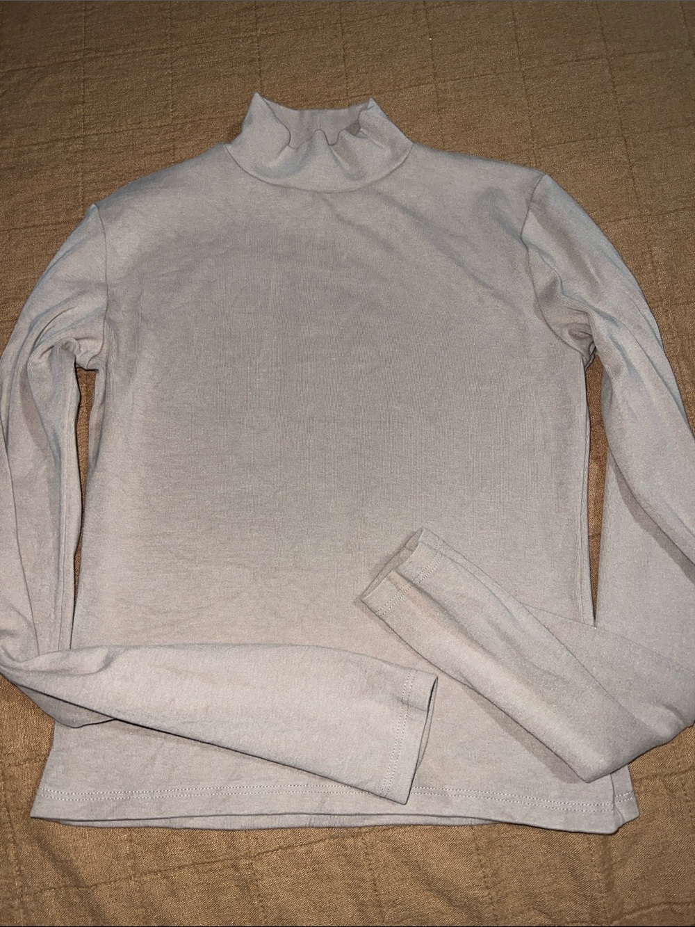Women’s Long Sleeve Mock Neck Tee - Light Gray